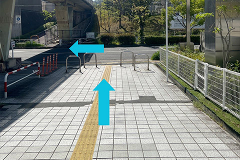 道案内(高の原駅から)